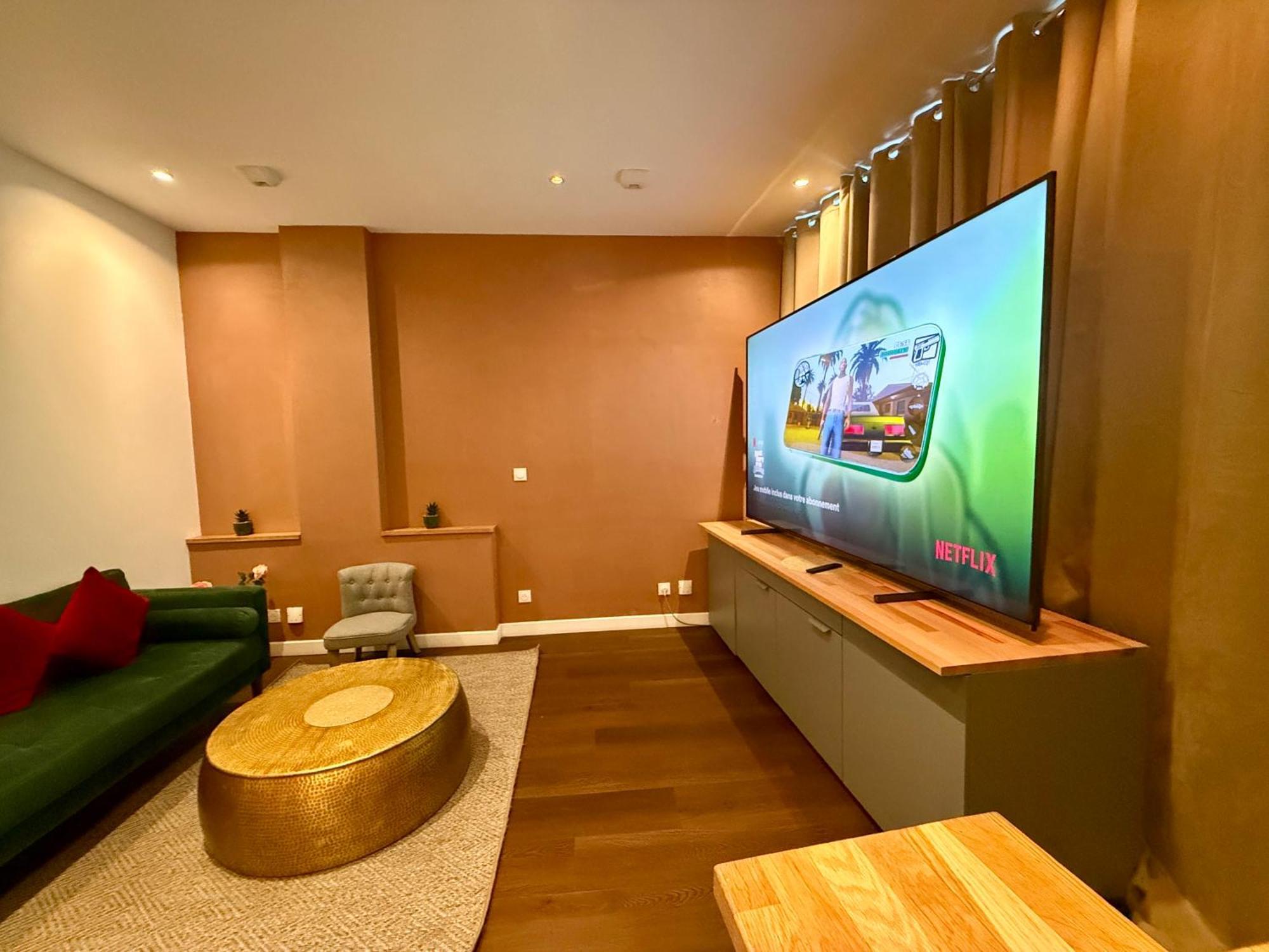 Colline, La Suite Cinema Spa Privee Nancy Zewnętrze zdjęcie